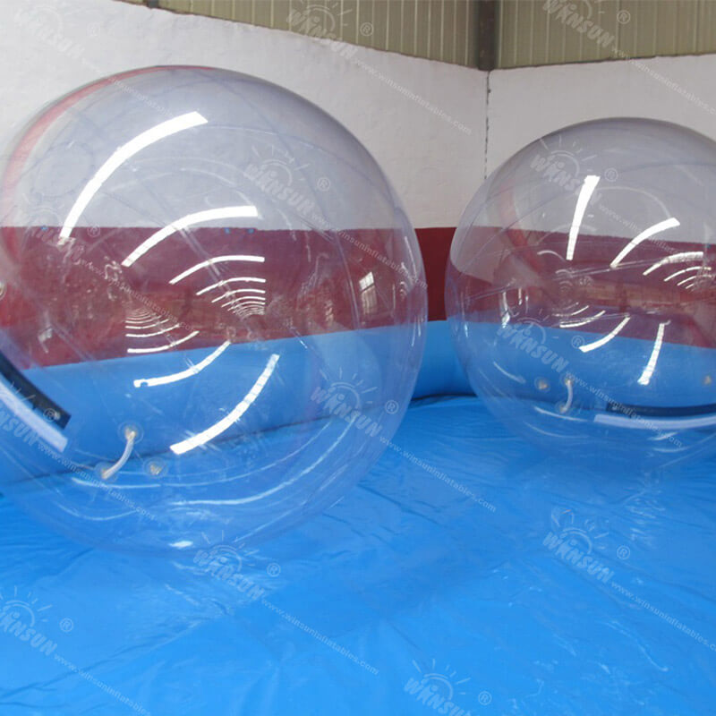 Bola de agua transparente inflable