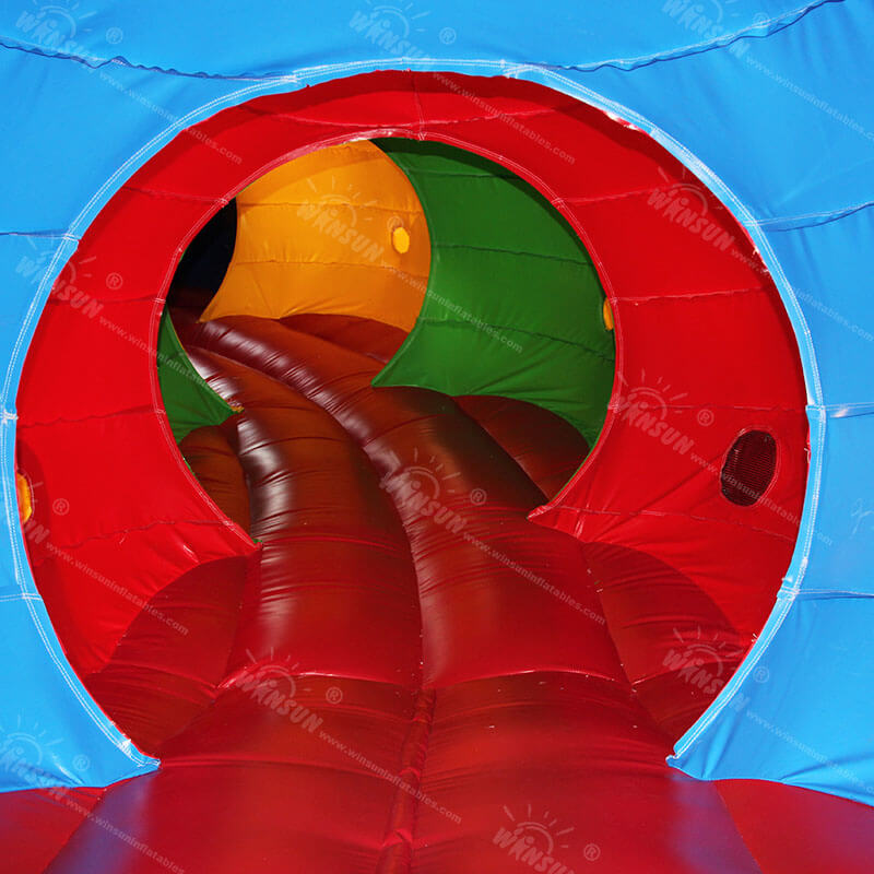 Túnel de gusano inflable