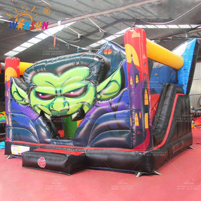 Casa Inflable De La Despedida Del Castillo Del Vampiro