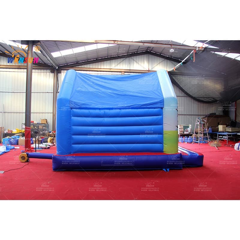 Castillo de salto inflable de la Patrulla Canina