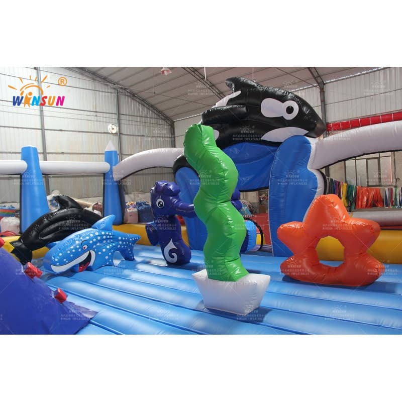 Ciudad Divertida Inflable con Delfines