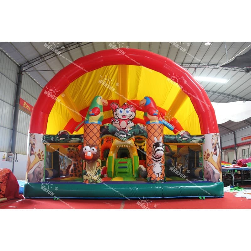 Inflable Madagascar Fun City con carpa