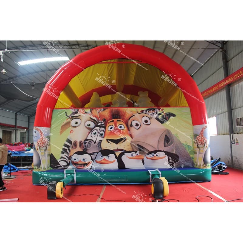 Inflable Madagascar Fun City con carpa