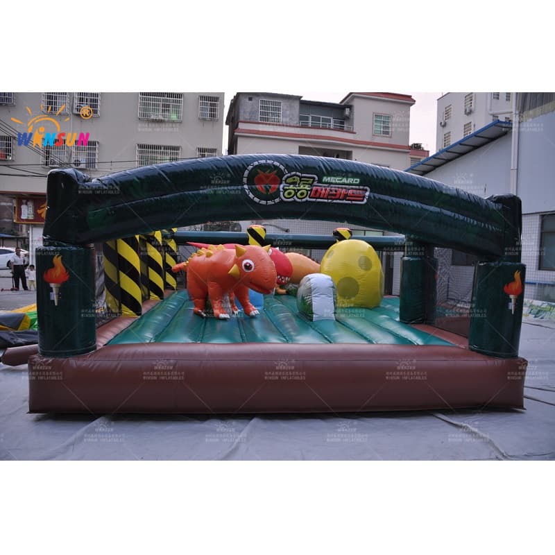 Parque inflable de dinosaurios