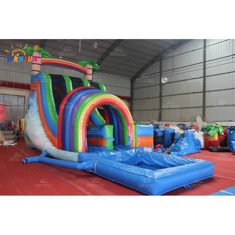 Tobogán acuático inflable de doble carril con piscina