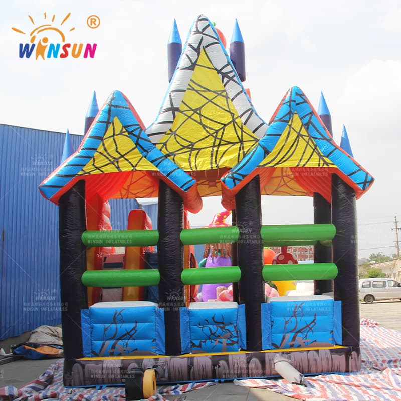 Castillo combinado inflable de la bruja de Halloween