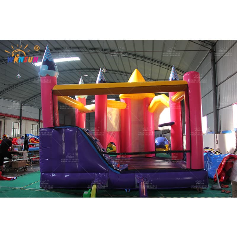 Tema inflable de la princesa del castillo hinchable