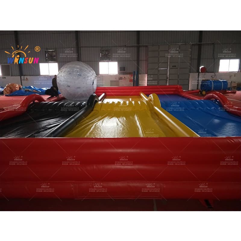 Pista de carreras de bolas de hámster humano inflable