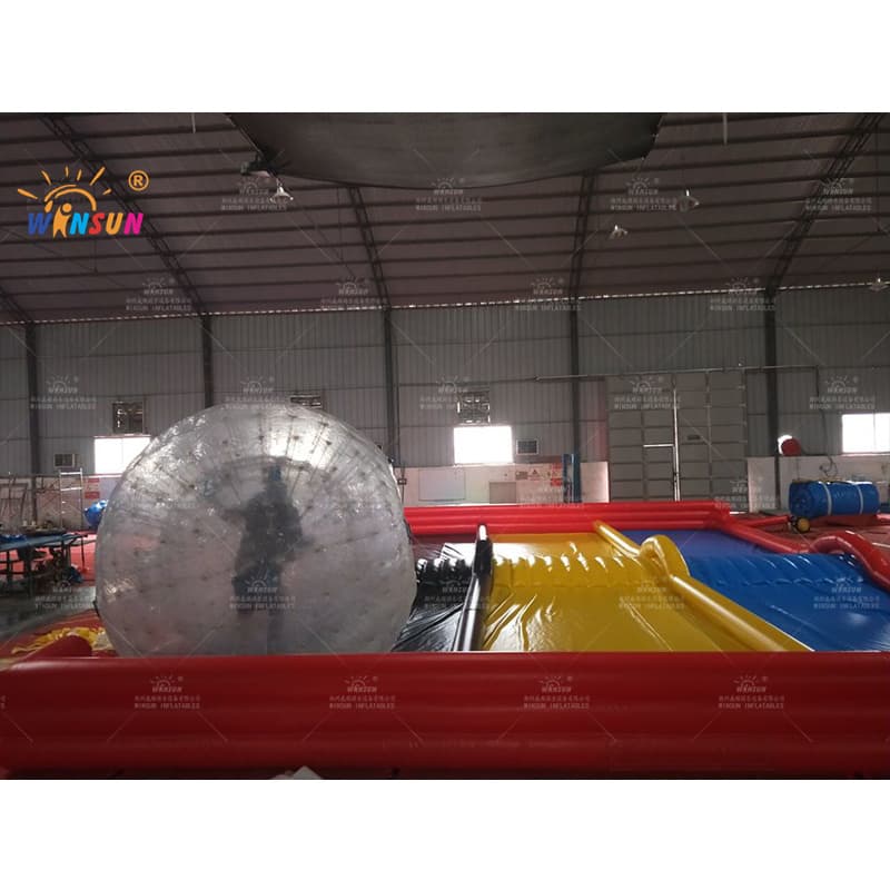 Pista de carreras de bolas de hámster humano inflable