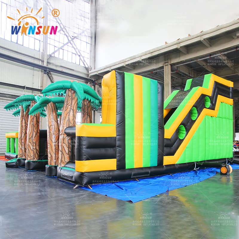 Tema de la selva gigante del parque infantil inflable