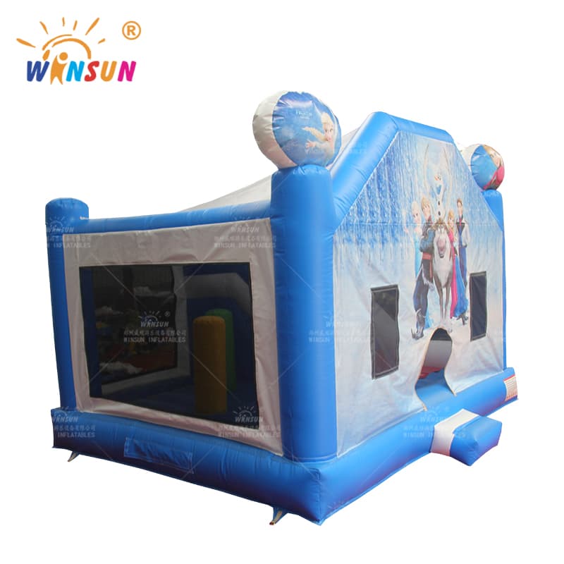 Tema congelado de la casa inflable de la despedida