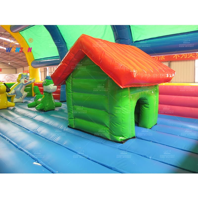 Parque infantil inflable gigante con refugio