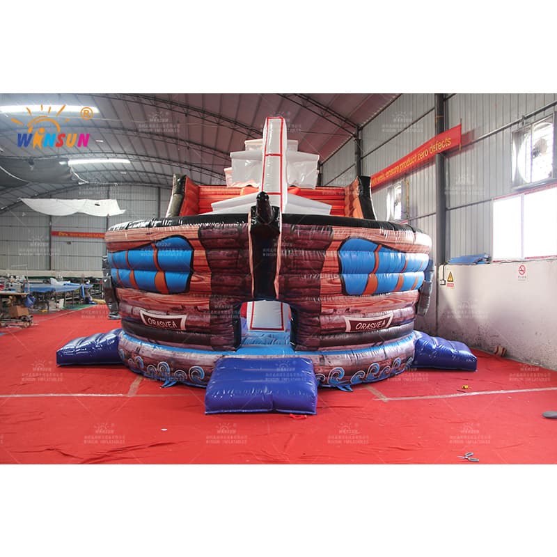 Tobogán inflable de barco pirata