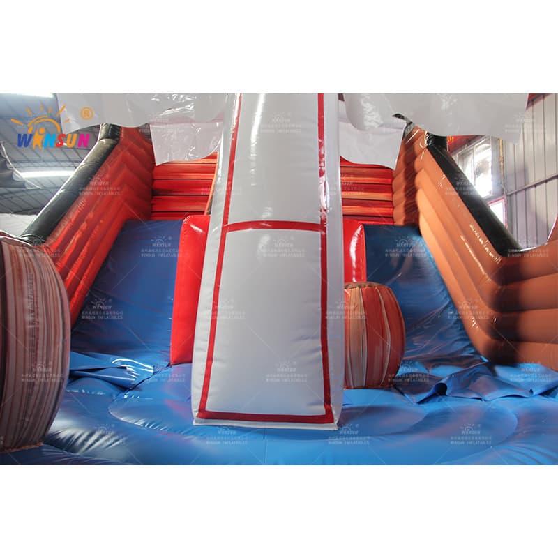 Tobogán inflable de barco pirata