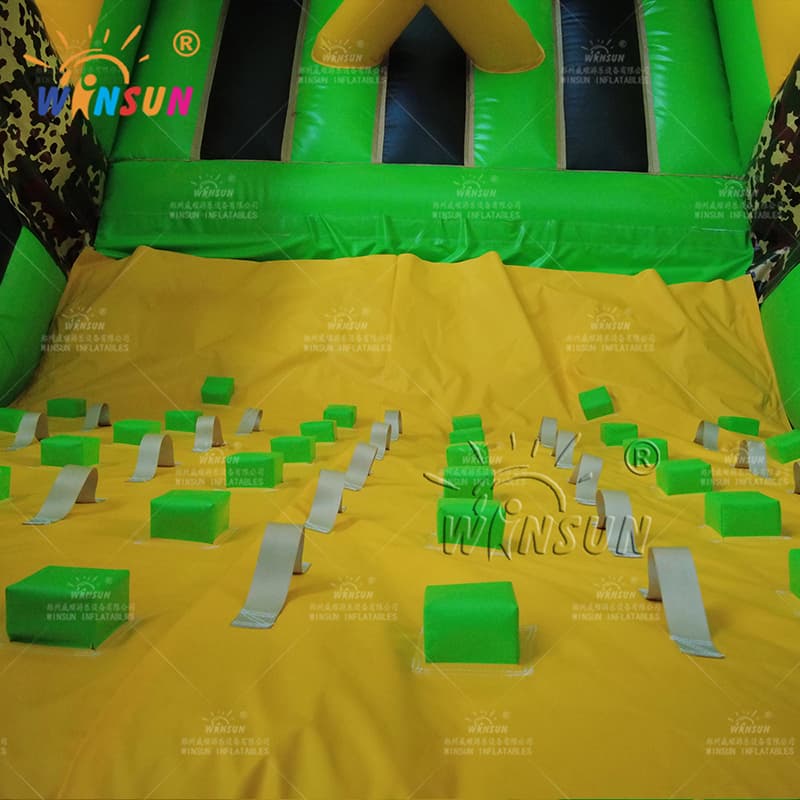 Tema de juego de carrera de obstáculos inflable comercial