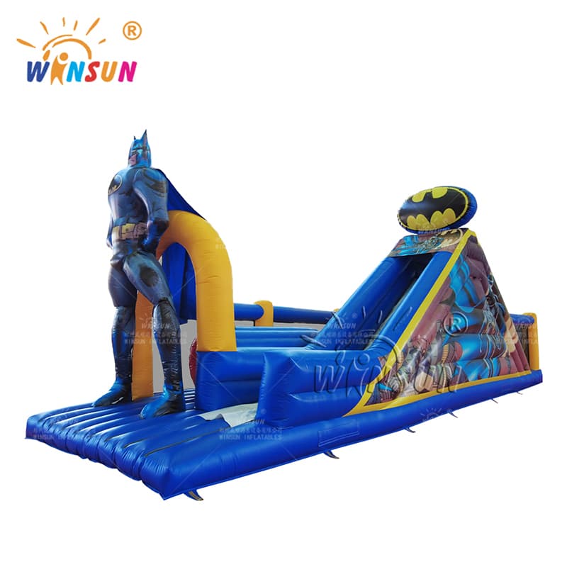 Carrera de obstáculos inflable personalizada de Batman