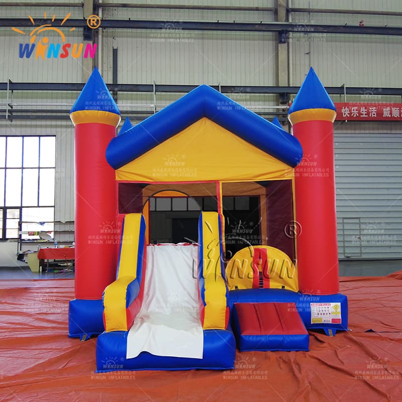 Combo inflable comercial con techo en forma de V