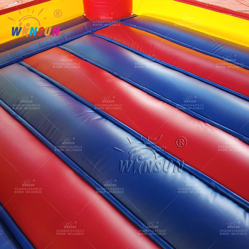 Combo inflable comercial con techo en forma de V