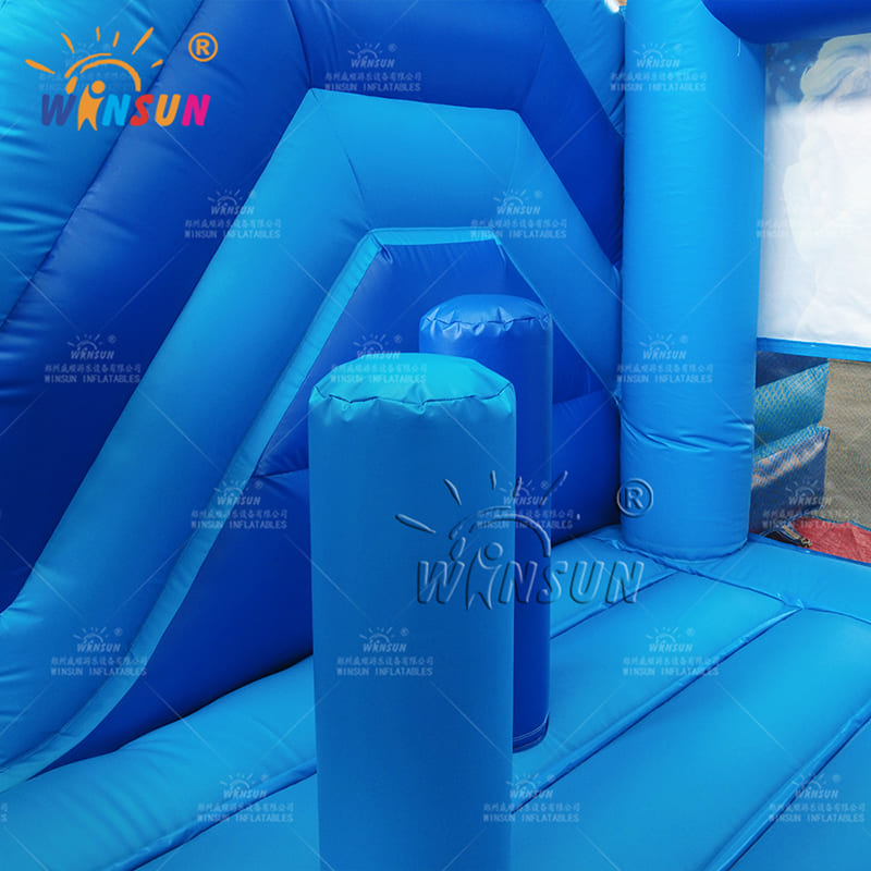 Combo de salto inflable Tema congelado