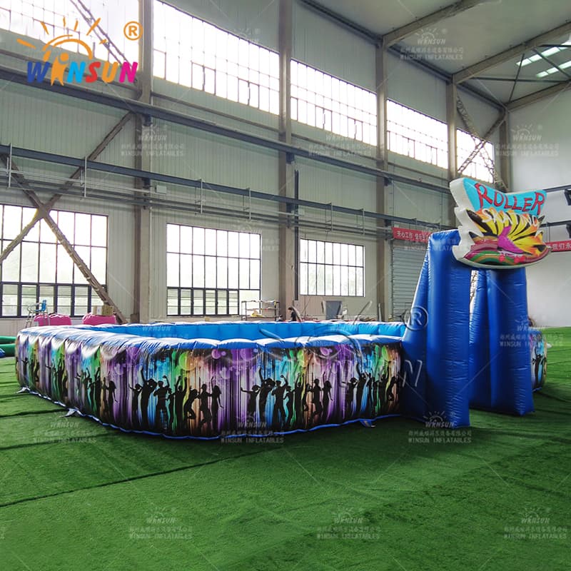 Pista de patinaje sobre ruedas inflable móvil