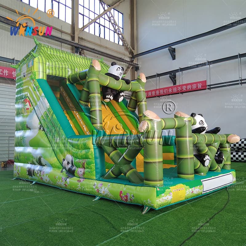 Tobogán seco inflable con tema de panda