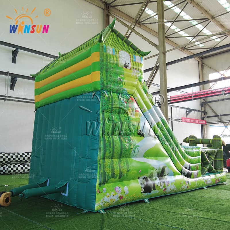 Tobogán seco inflable con tema de panda