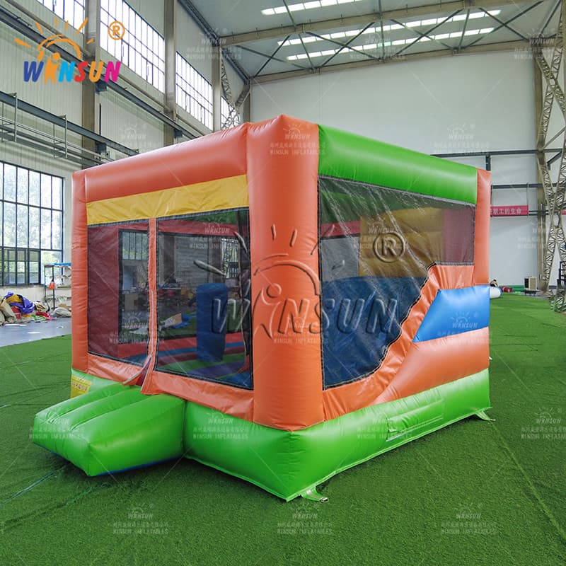 Casa de salto inflable personalizada