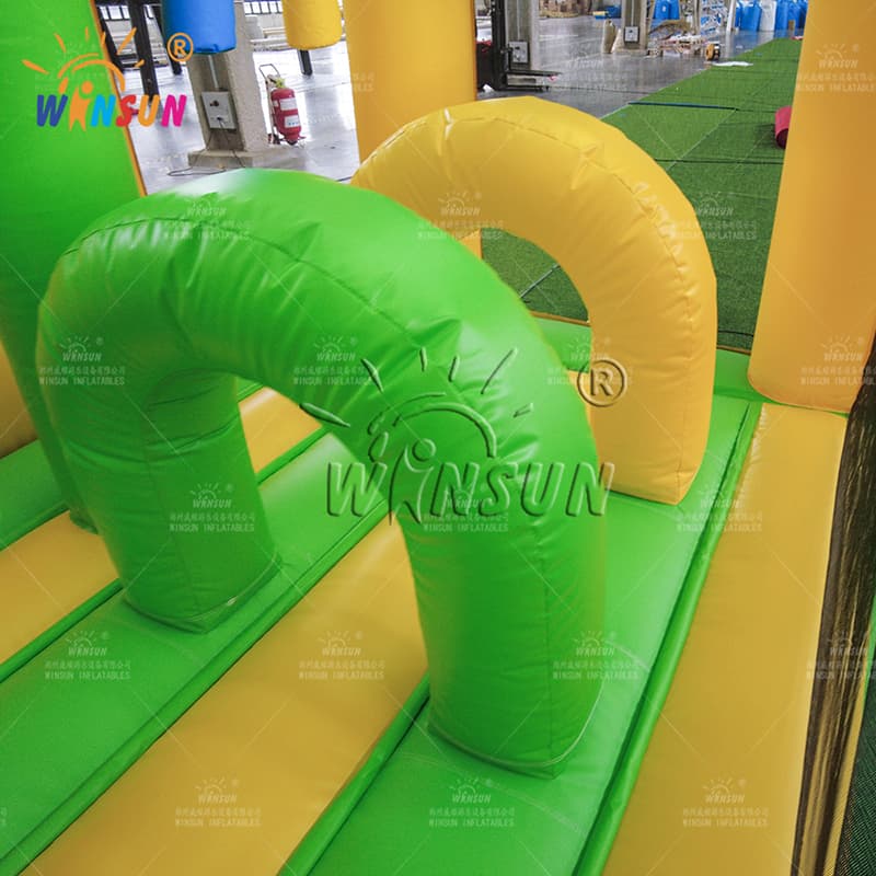Casa de salto inflable con tema de cocodrilo con tobogán