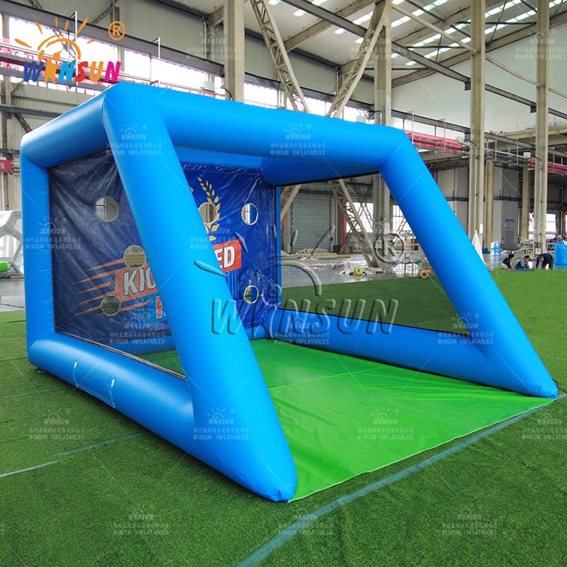 Golpe de portería de fútbol inflable