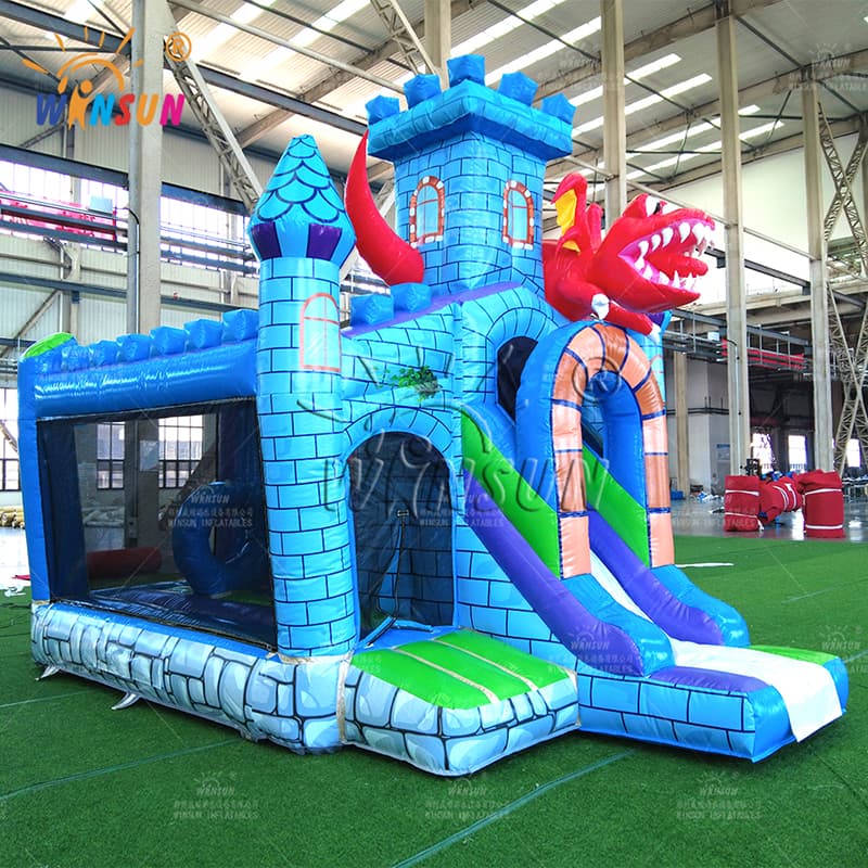 Castillo de salto inflable combinado con tobogán