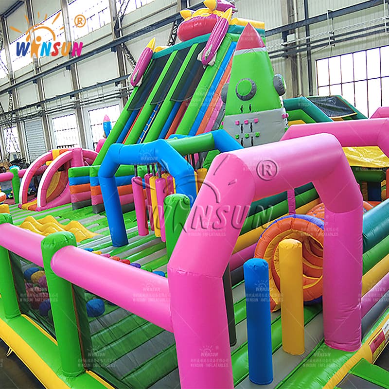 Parque de juegos inflable para niños.