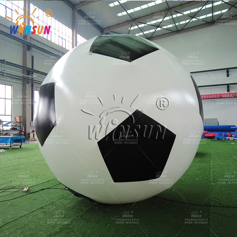 Balón de fútbol inflable gigante al aire libre