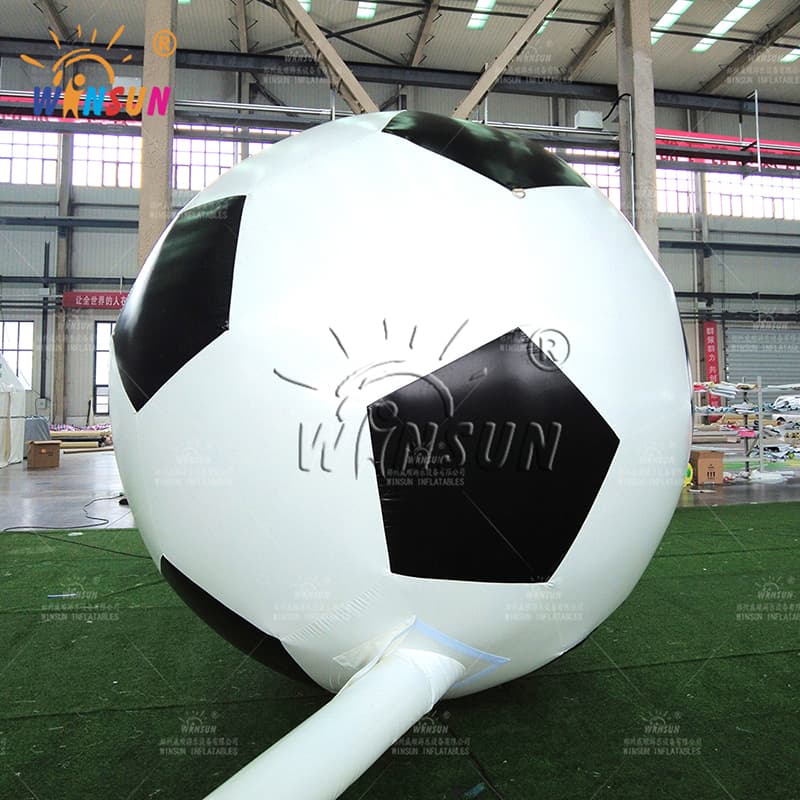 Balón de fútbol inflable gigante al aire libre