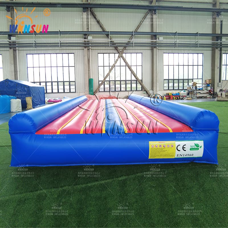 Pista de gimnasia inflable para niños