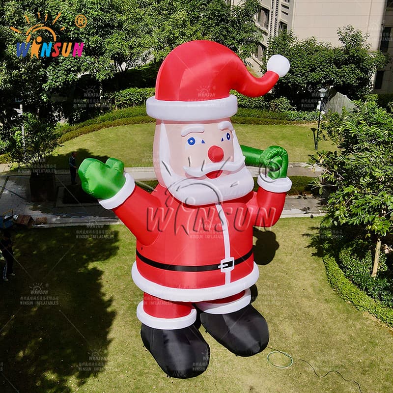 Papá Noel inflable gigante para Navidad